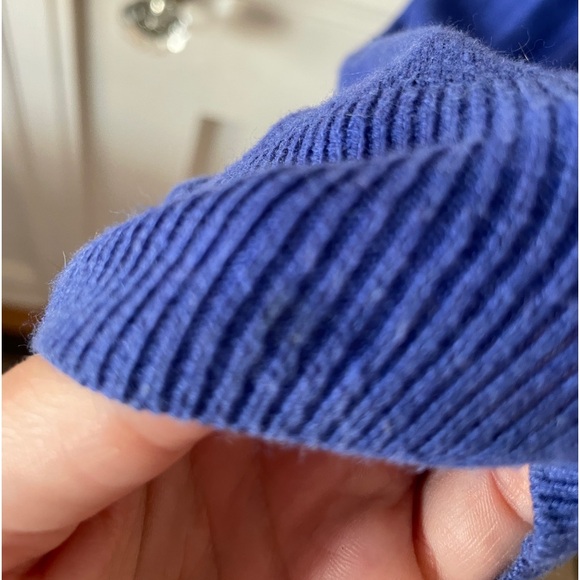 Michael Kors cold shoulder sweater - Picture 6 of 7